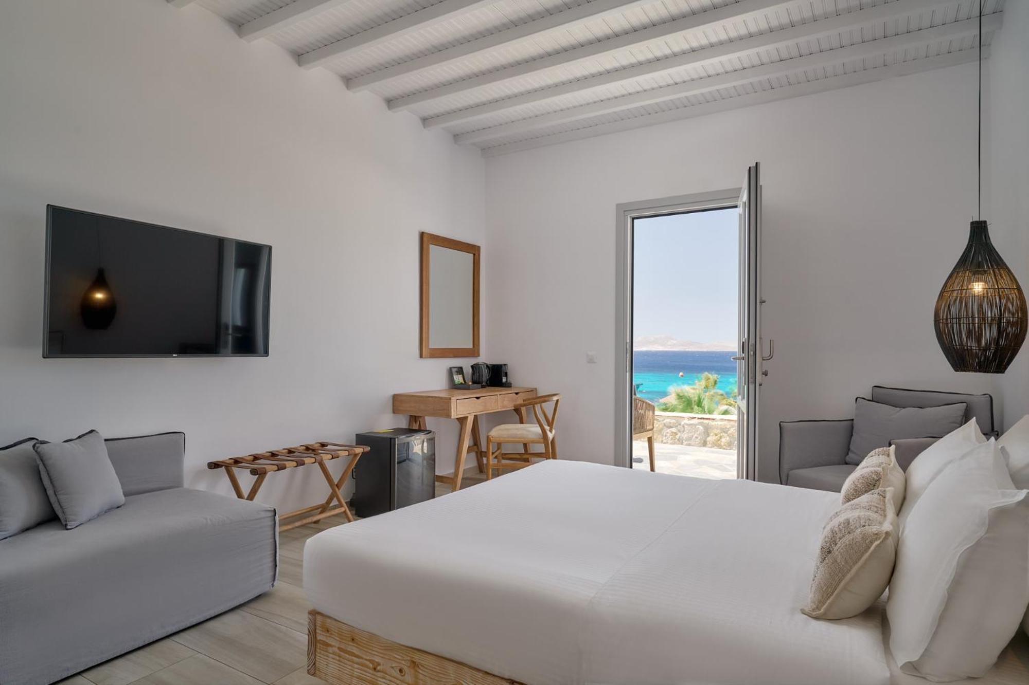 Hippie Chic Hotel Agios Ioannis Diakoftis Bagian luar foto
